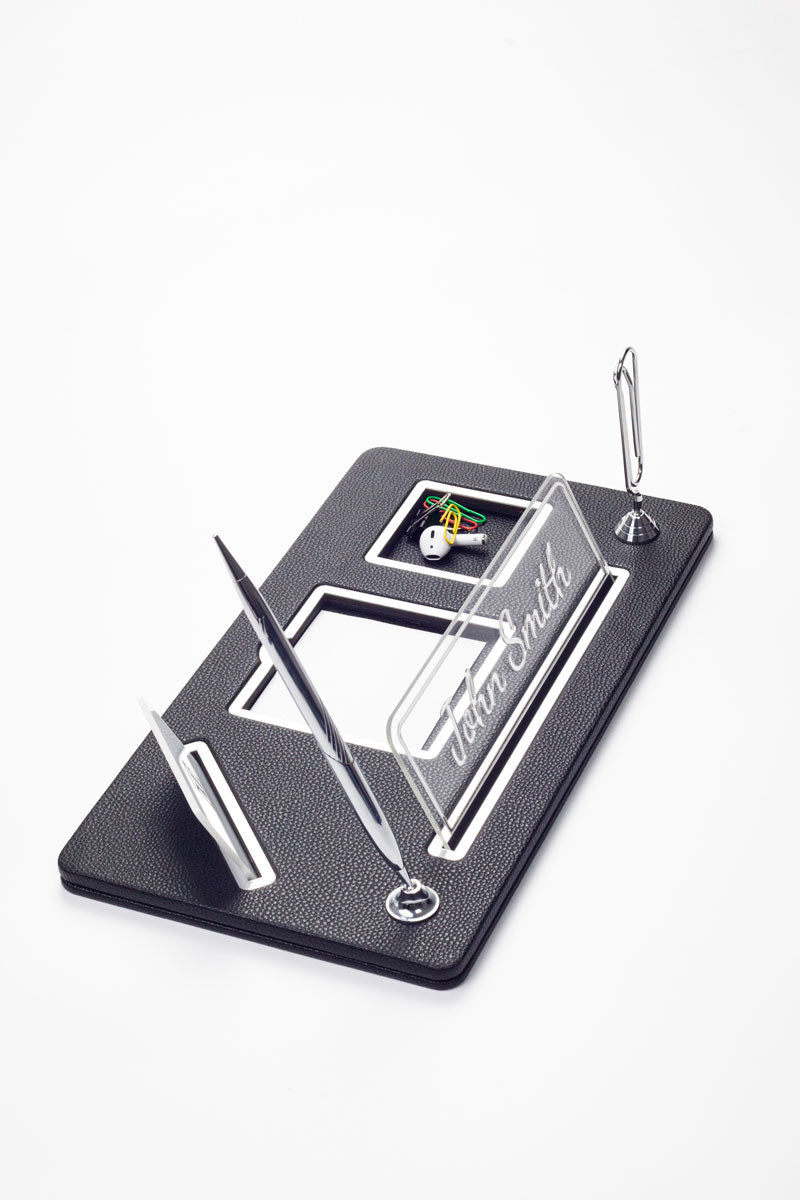 Royal Organizer Deri Masa İsimliği Siyah Krom Detaylı