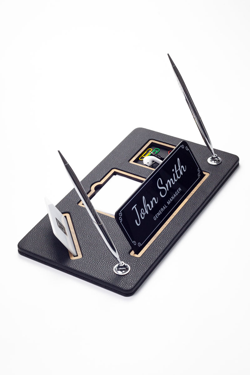 Royal Organizer İki Kalemli Deri Masa İsimliği Siyah Ahşap Detaylı