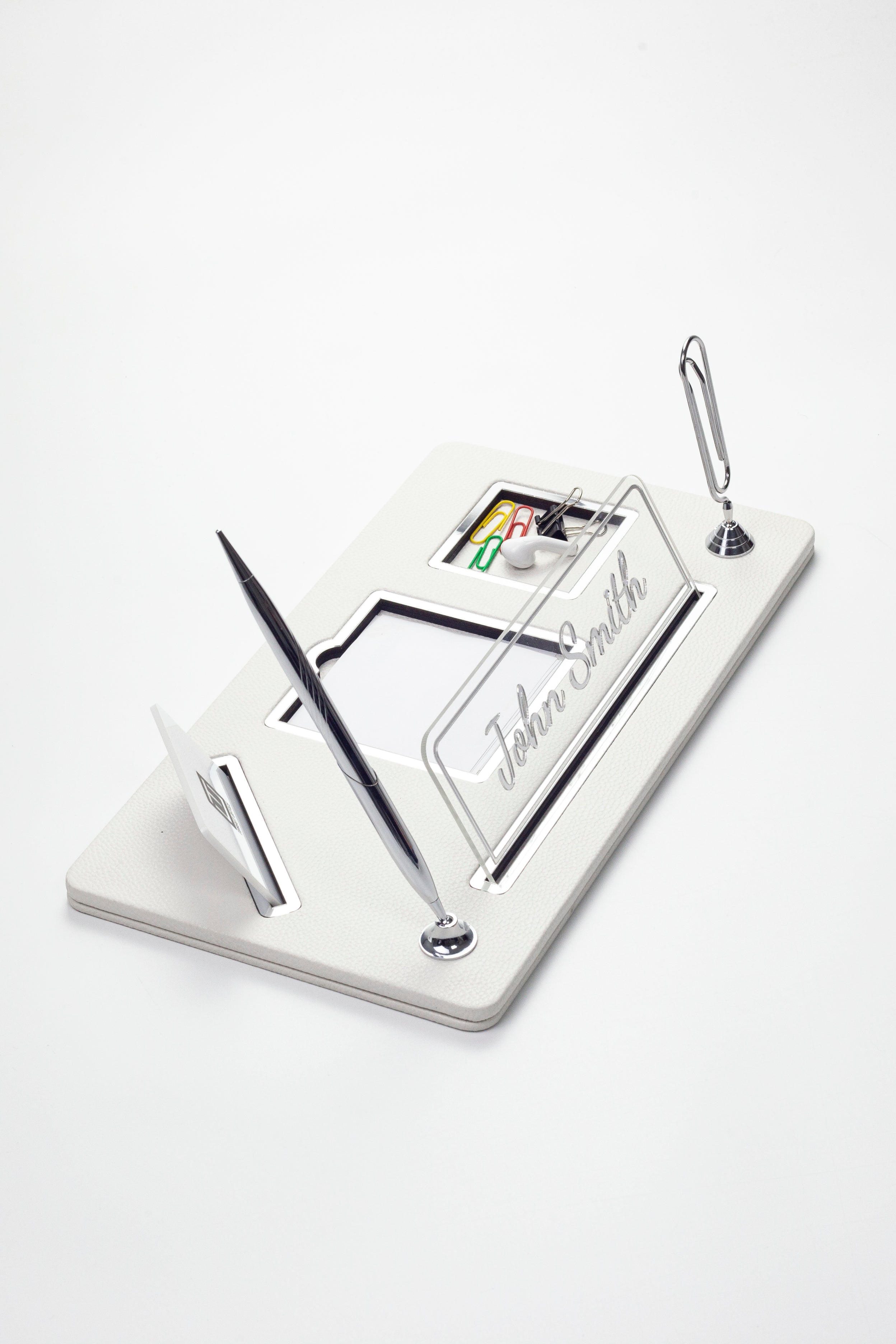 Royal Organizer Deri Masa İsimliği Siyah Krom Detaylı