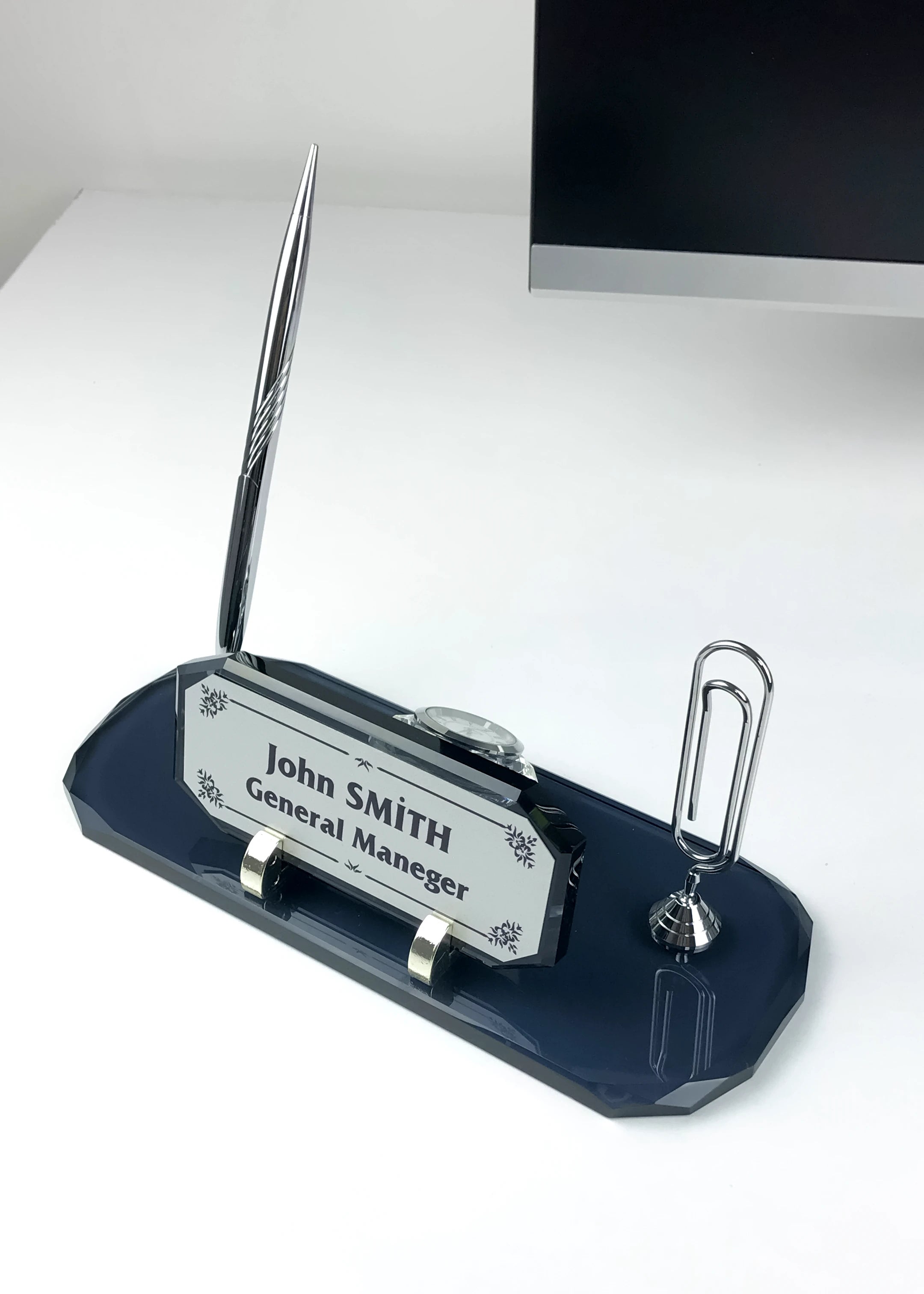 Ofis Kristal Masa İsimliği