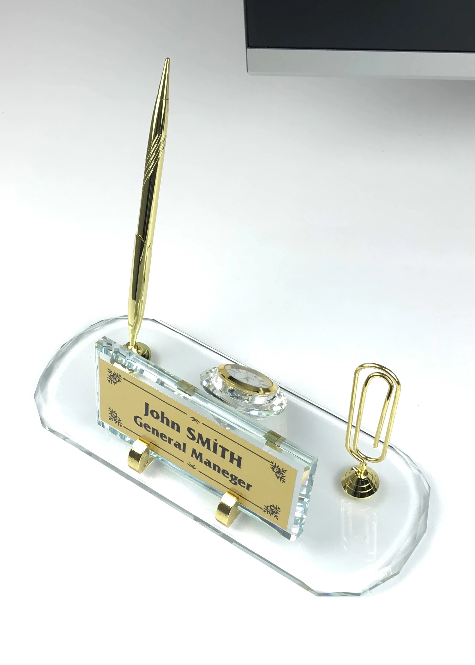 Ofis Kristal Masa İsimliği