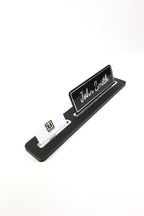 Rigel Deri Masa İsimliği Siyah Uzun Krom Detaylı - İsimlik ve Kartvizitlik