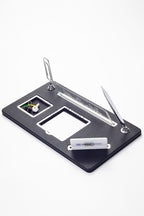 Royal Organizer Deri Masa İsimliği Siyah Krom Detaylı