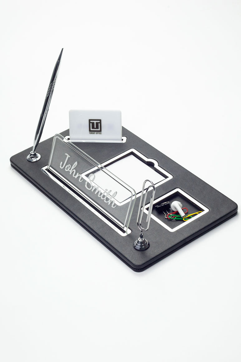 Royal Organizer Deri Masa İsimliği Düz Siyah Krom Detaylı