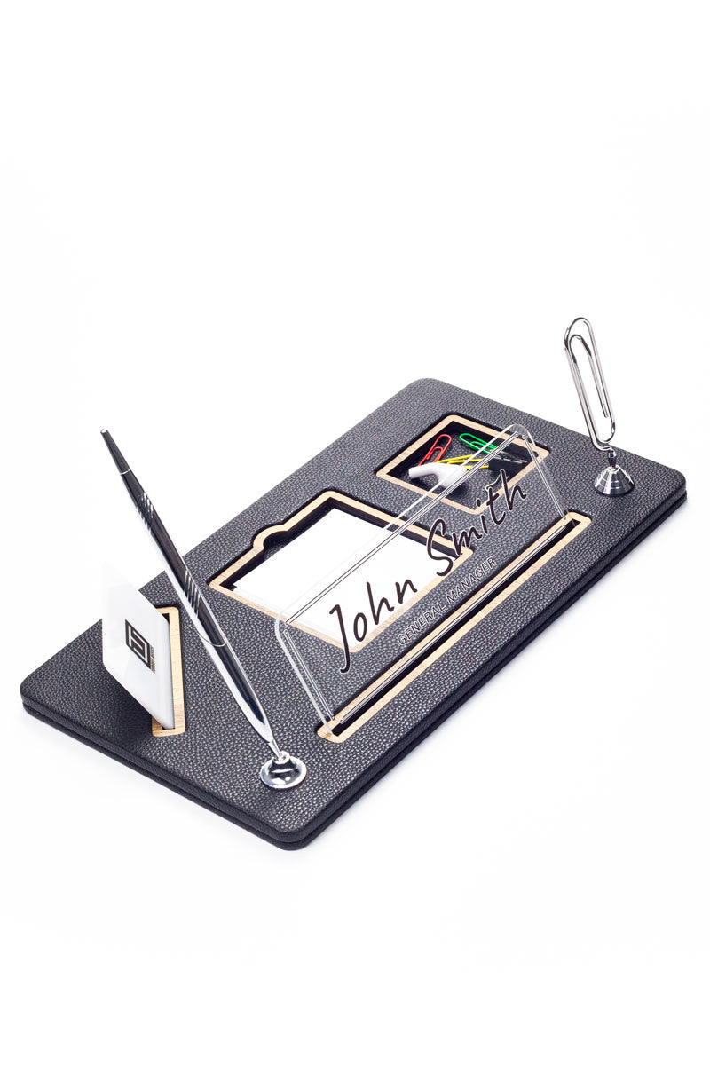 Royal Organizer Deri Masa İsimliği Siyah Ahşap Detaylı