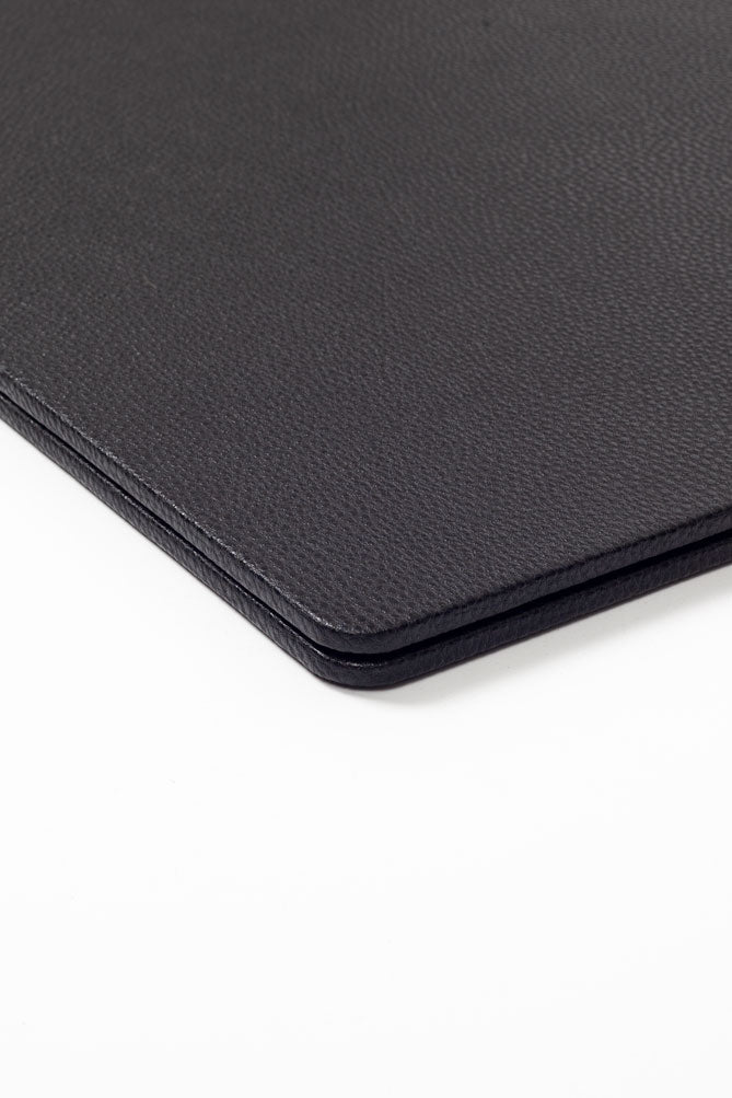 Deri Kapaklı Masa Sümeni Siyah Ahşap Detaylı 60x40cm