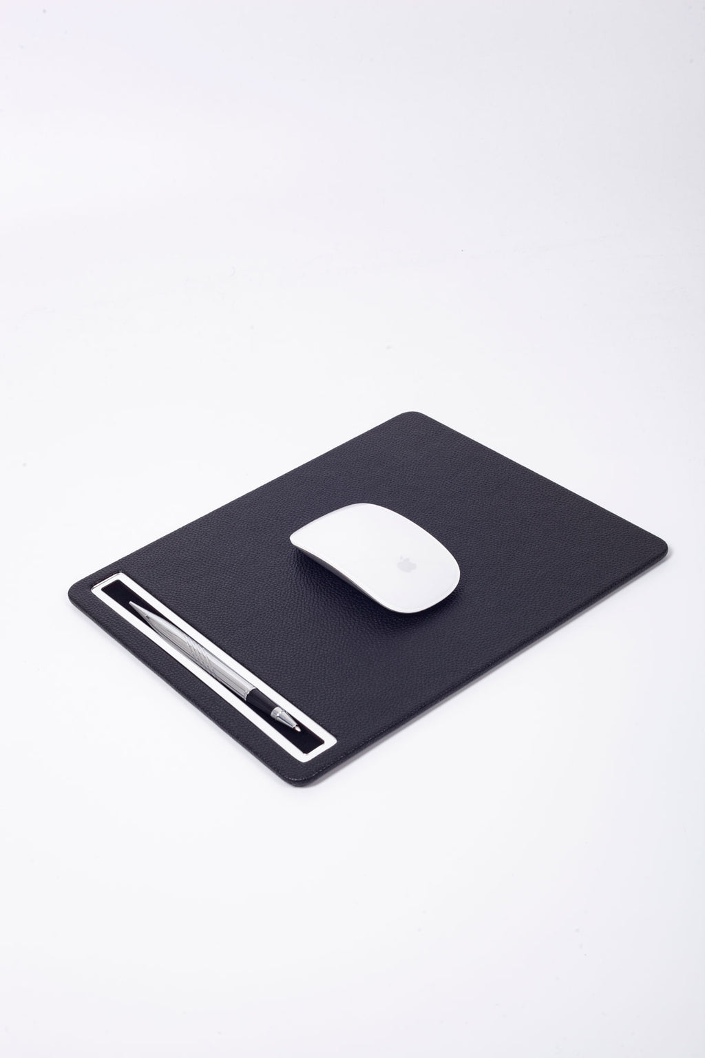 Deri Mousepad Siyah Krom Detaylı