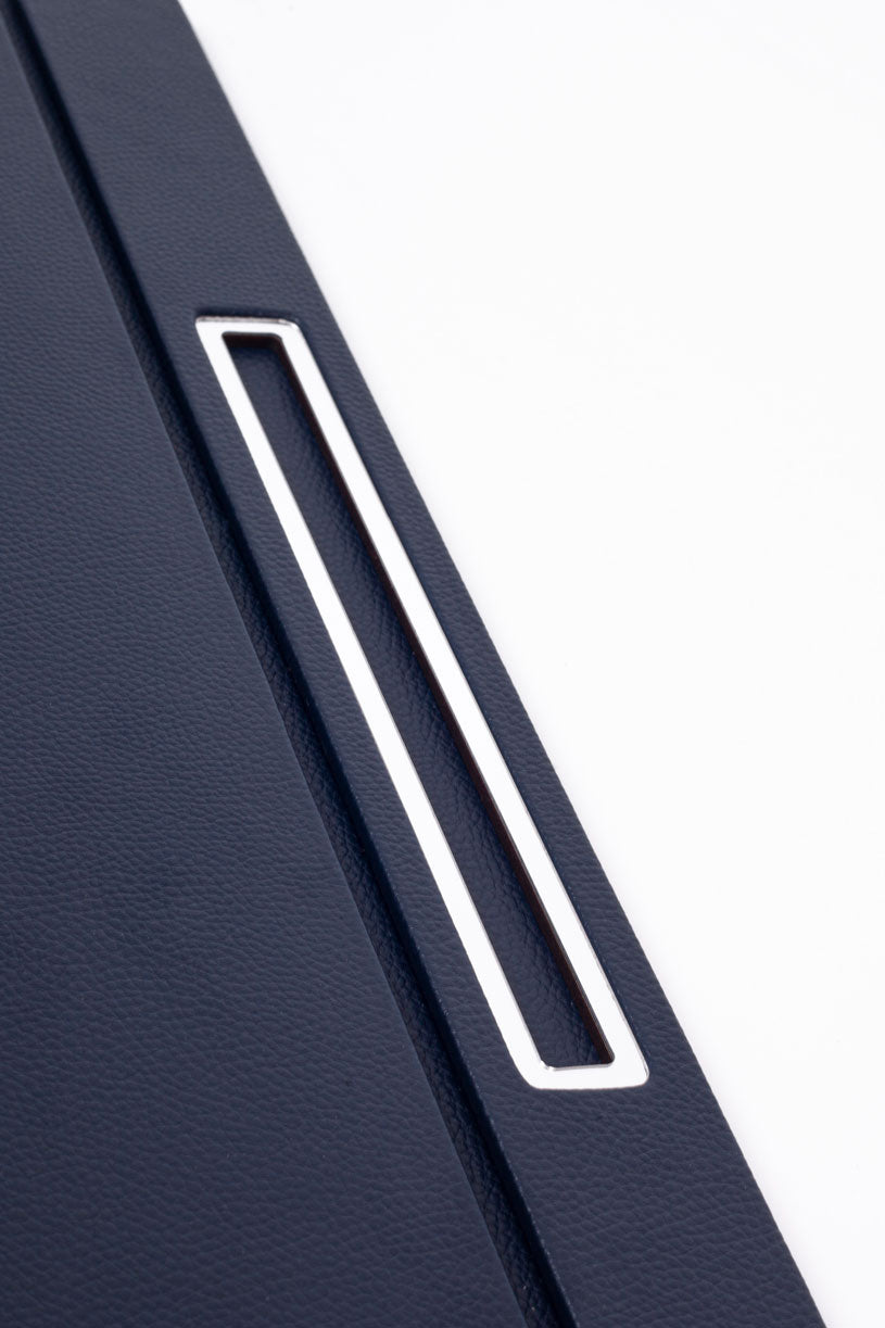 Deri Kapaklı Masa Sümeni Lacivet Krom Detaylı 50x35cm