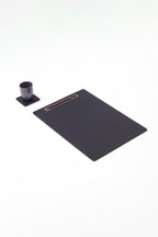 Deri Toplantı Sümeni Siyah Dikey Ahşap Detaylı 49x34cm